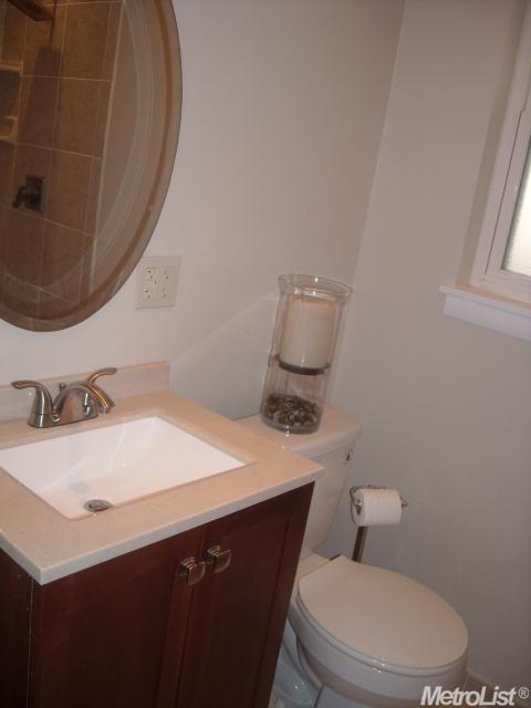 5040 Kinross Rd, Carmichael, CA 95608 photo 16