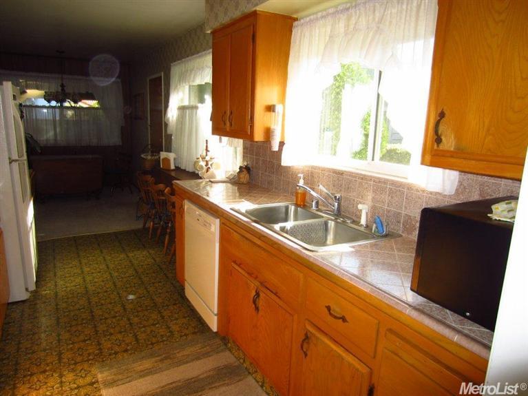 3933 Garfield Ave, Carmichael, CA 95608 photo 7