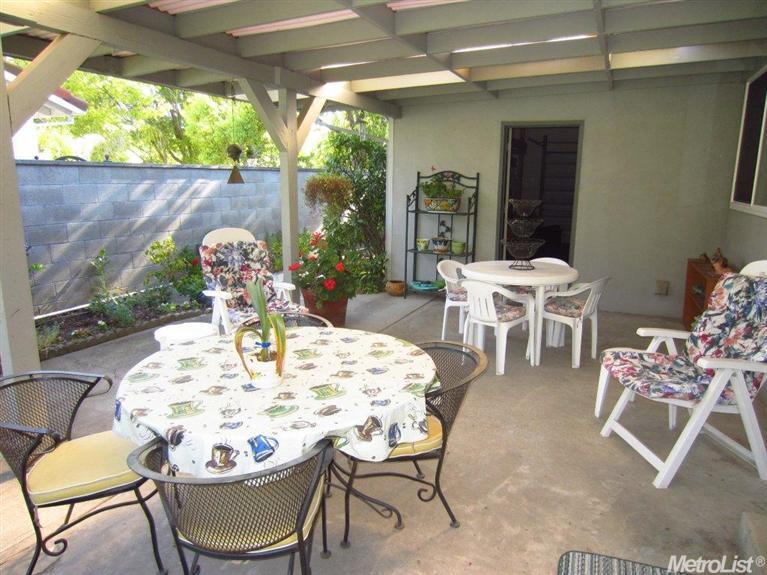 3933 Garfield Ave, Carmichael, CA 95608 photo 22