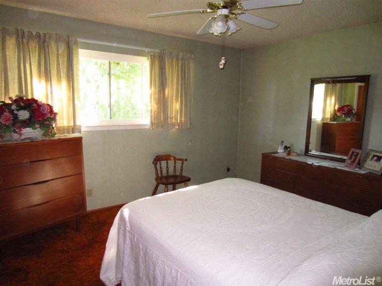 3933 Garfield Ave, Carmichael, CA 95608 photo 20