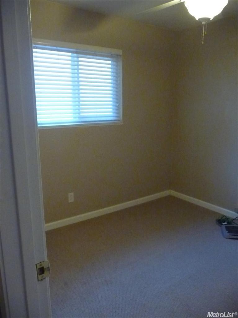 1306 L St, Davis, CA 95616 photo 8