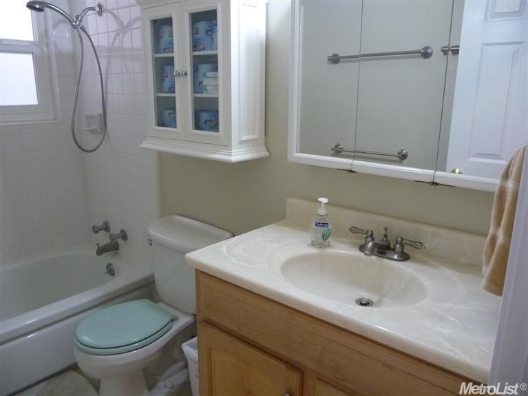 1306 L St, Davis, CA 95616 photo 14