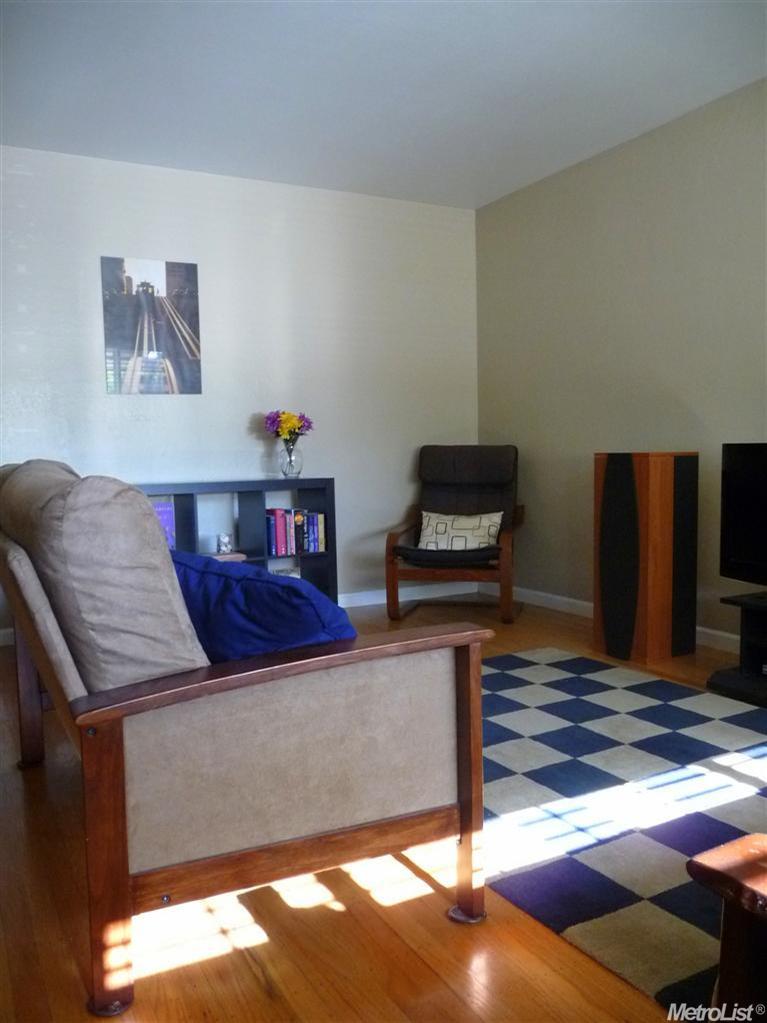 1306 L St, Davis, CA 95616 photo 4