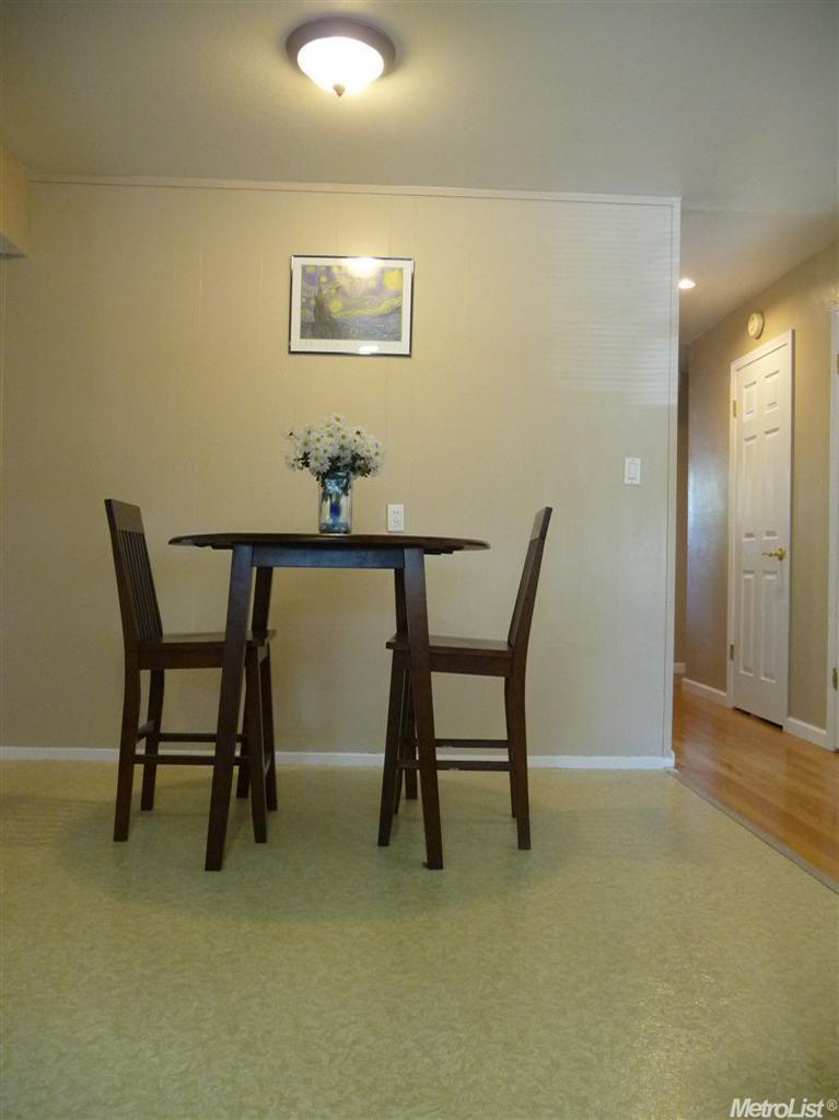 1306 L St, Davis, CA 95616 photo 9