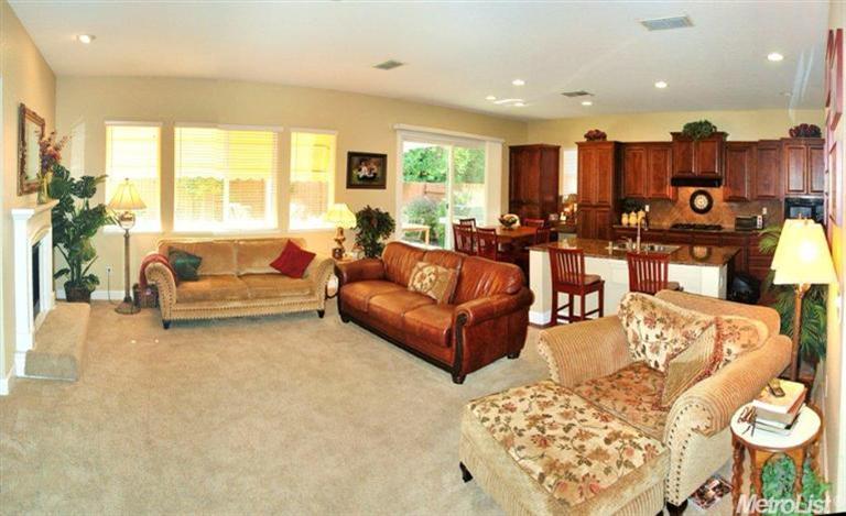 752 Bluestone Cir, Folsom, CA 95630 photo 3