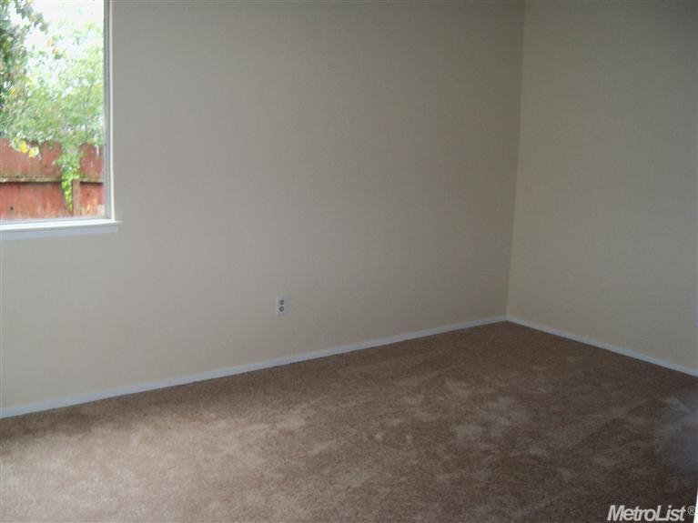 2009 Venus Dr, Ceres, CA 95307 photo 5