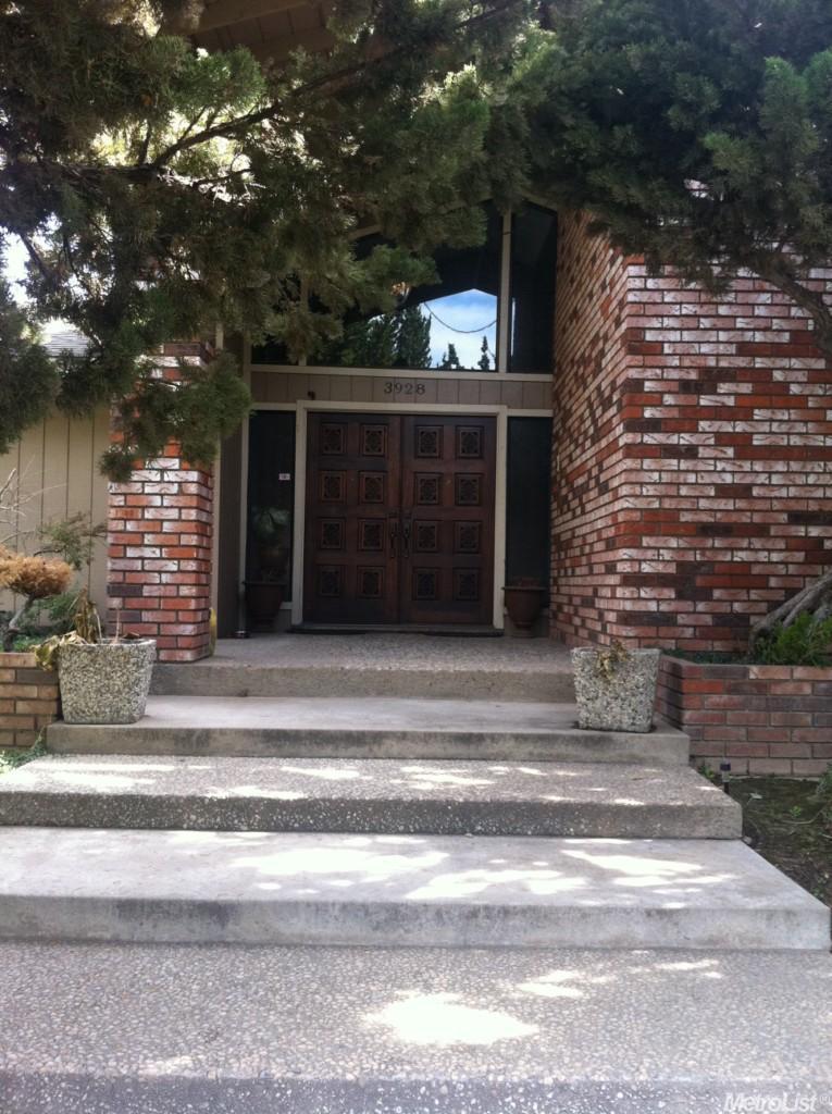 3928 Crocus Dr, Modesto, CA 95356 photo 3