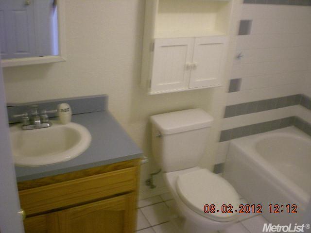 7445 8th St, Rio Linda, CA 95673 photo 11