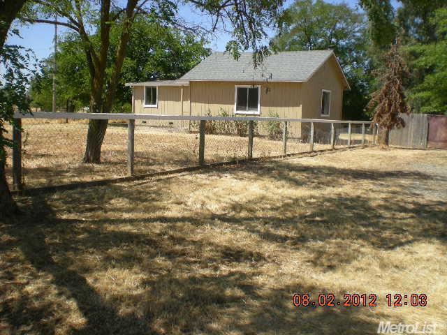 7445 8th St, Rio Linda, CA 95673 photo 2