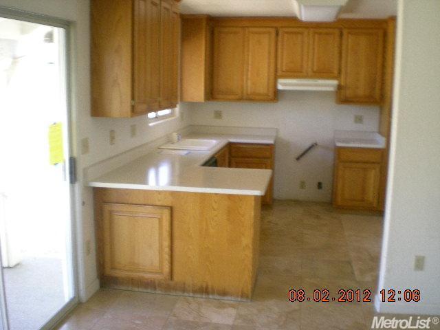 7445 8th St, Rio Linda, CA 95673 photo 5