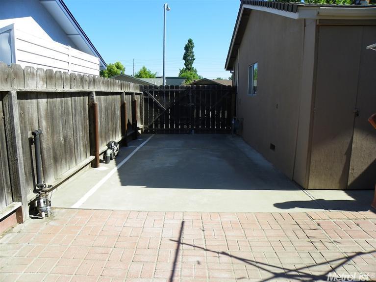 1536 Lenox Dr, Modesto, CA 95350 photo 10