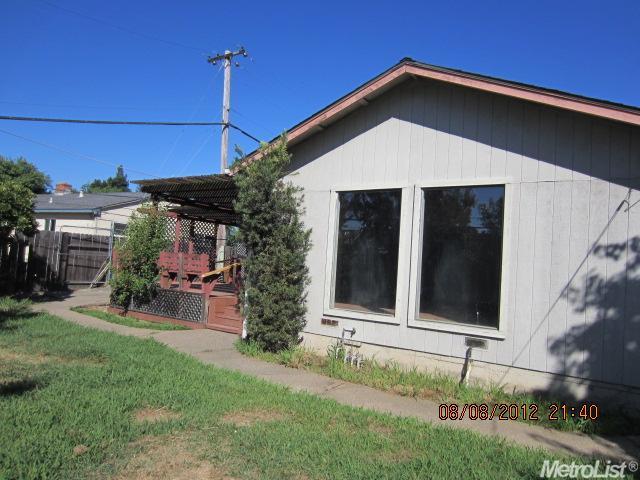 6124 Templeton Dr, Carmichael, CA 95608 photo 11