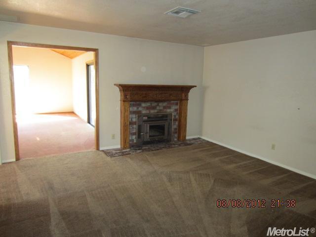 6124 Templeton Dr, Carmichael, CA 95608 photo 6