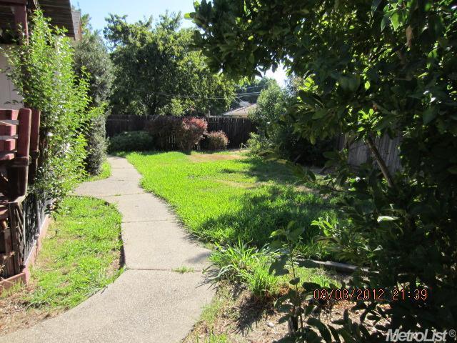 6124 Templeton Dr, Carmichael, CA 95608 photo 12