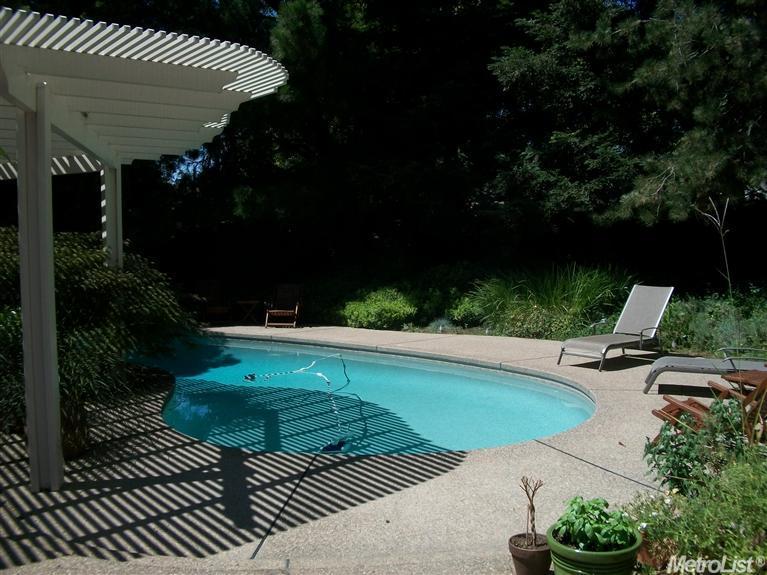 1237 Macaulay Cir, Carmichael, CA 95608 photo 21