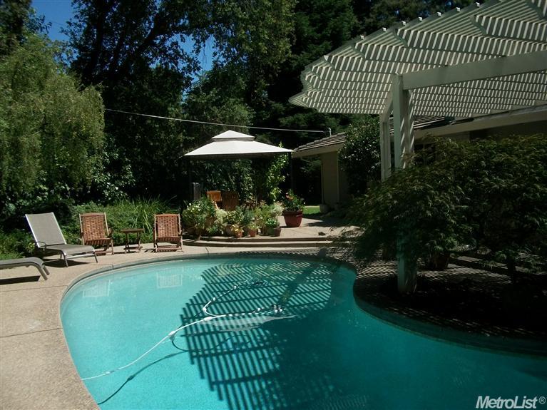 1237 Macaulay Cir, Carmichael, CA 95608 photo 22