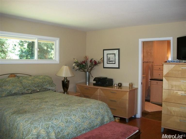 1237 Macaulay Cir, Carmichael, CA 95608 photo 7