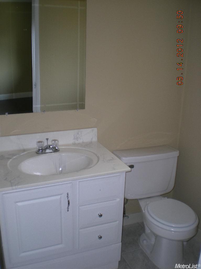 1006 Elm Ave, Modesto, CA 95351 photo 9