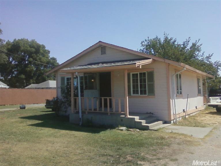 832 Bell Ave, Sacramento, CA 95838 photo 2