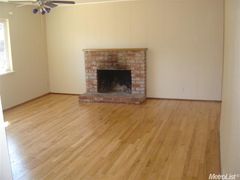 1706 Gold Ct, Modesto, CA 95351 photo 4