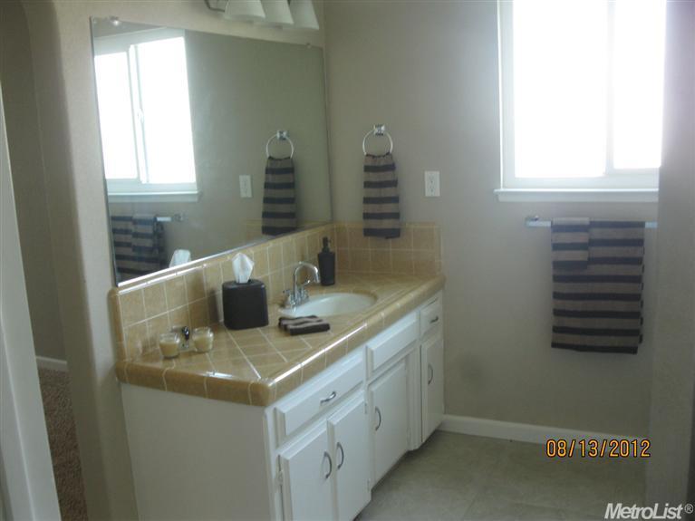 1513 Keating Ct, Ceres, CA 95307 photo 9