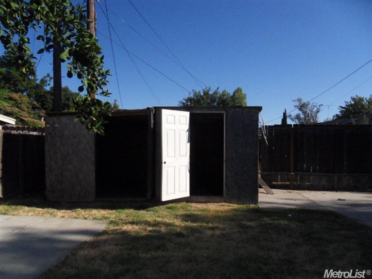 1629 Holm Ave, Modesto, CA 95351 photo 12