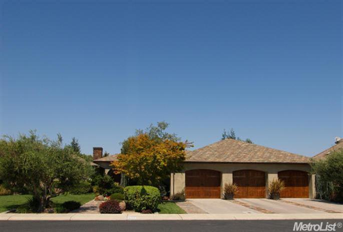 7403 River Nine Dr, Modesto, CA 95356 photo 1