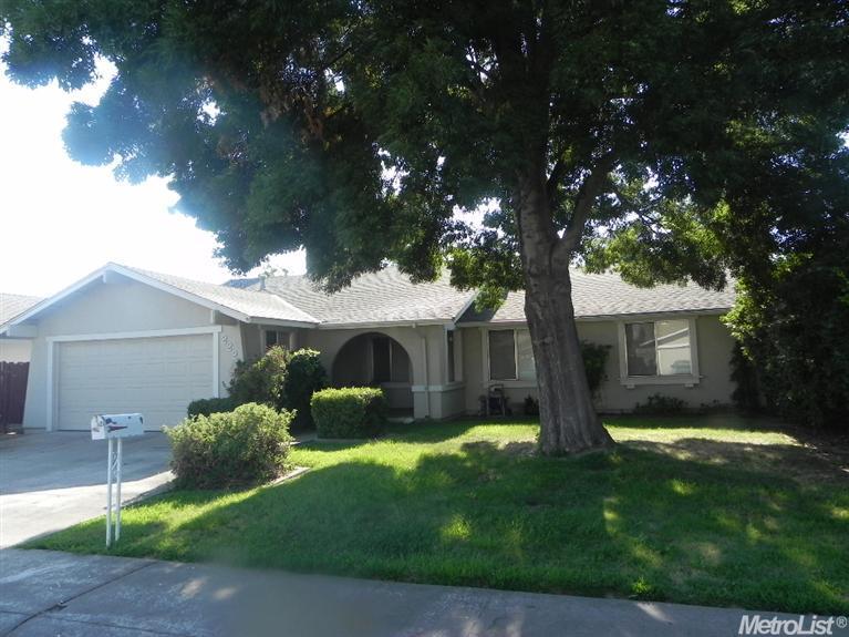 2221 Dupre Dr, Ceres, CA 95307 photo 1