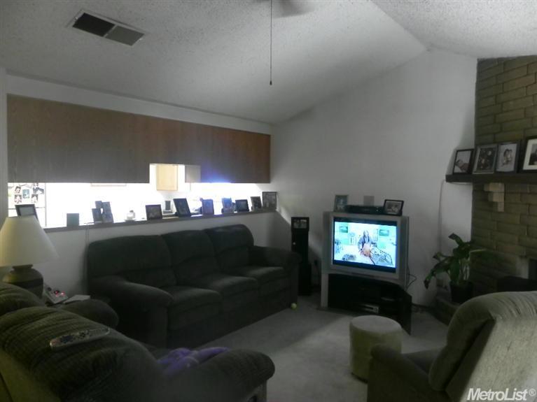 2221 Dupre Dr, Ceres, CA 95307 photo 9