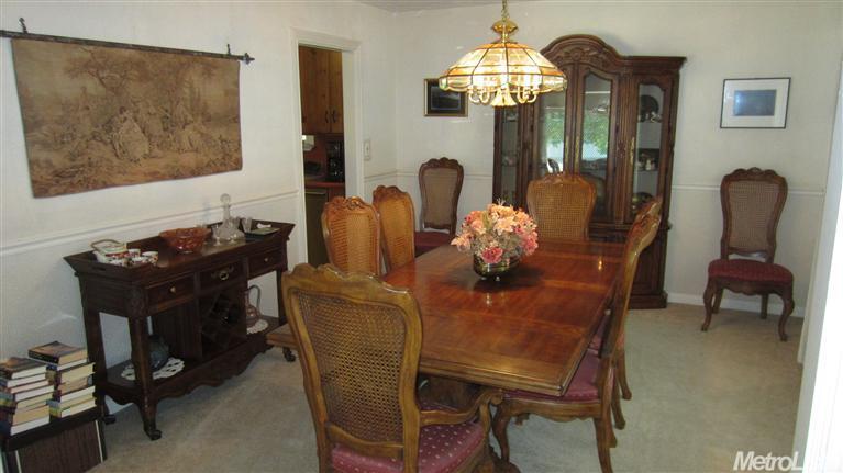 4319 Virgusell Cir, Carmichael, CA 95608 photo 4