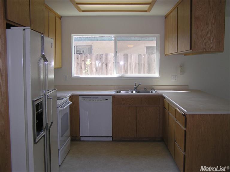 2729 Ganges Pl, Davis, CA 95616 photo 8