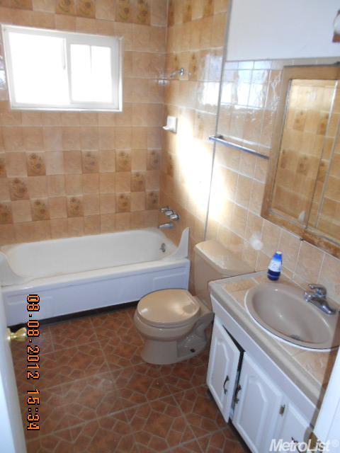 2809 5th St, Hughson, CA 95326 photo 6