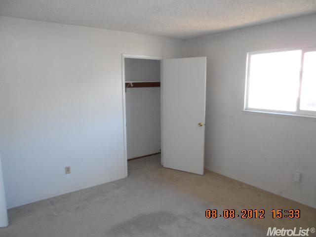 2809 5th St, Hughson, CA 95326 photo 7
