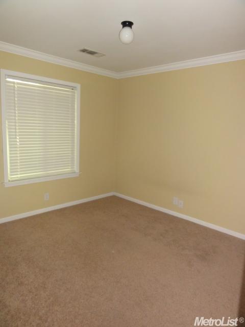 1413 Cameron Ln, Merced, CA 95340 photo 9