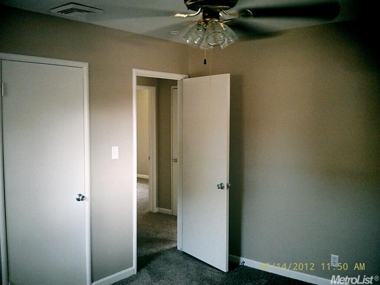 1413 Lorainne Ave, Modesto, CA 95350 photo 11