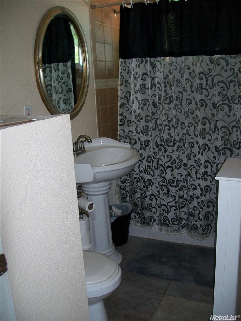 6107 Sylvester Way, Carmichael, CA 95608 photo 9