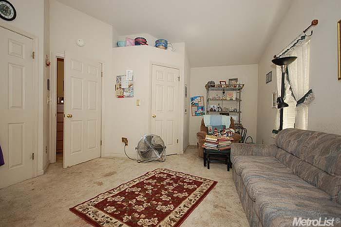 808 Sauceda Ct, Modesto, CA 95351 photo 18