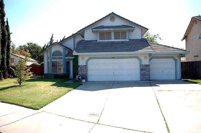 808 Sauceda Ct, Modesto, CA 95351 photo 2