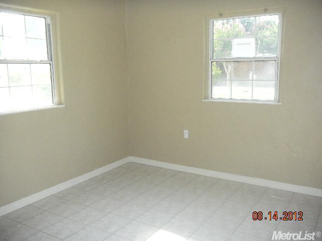 620 N Soderquist Rd, Turlock, CA 95380 photo 10