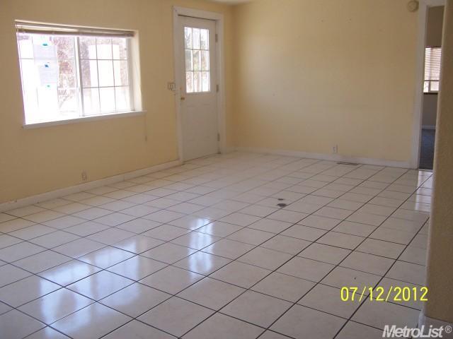 14201 E Collier Rd, Acampo, CA 95220 photo 6