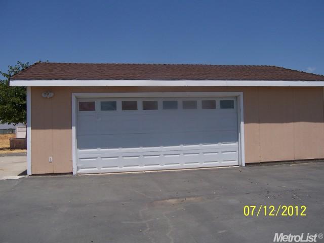 14201 E Collier Rd, Acampo, CA 95220 photo 2