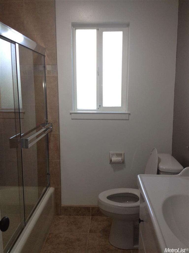 3052 Stanton Cir, Carmichael, CA 95608 photo 6