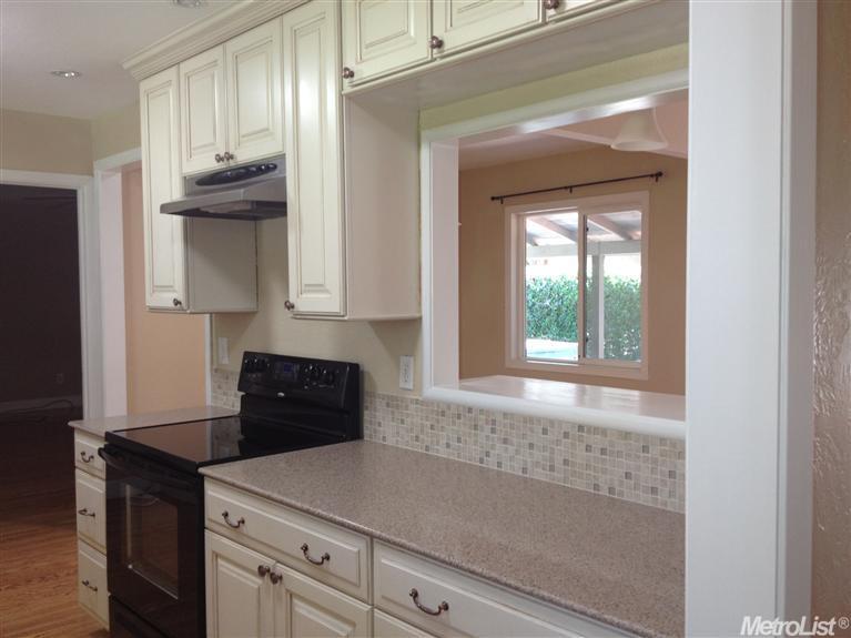 3052 Stanton Cir, Carmichael, CA 95608 photo 4