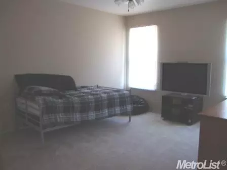 1440 Heather Ct, Manteca, CA 95336 photo 11
