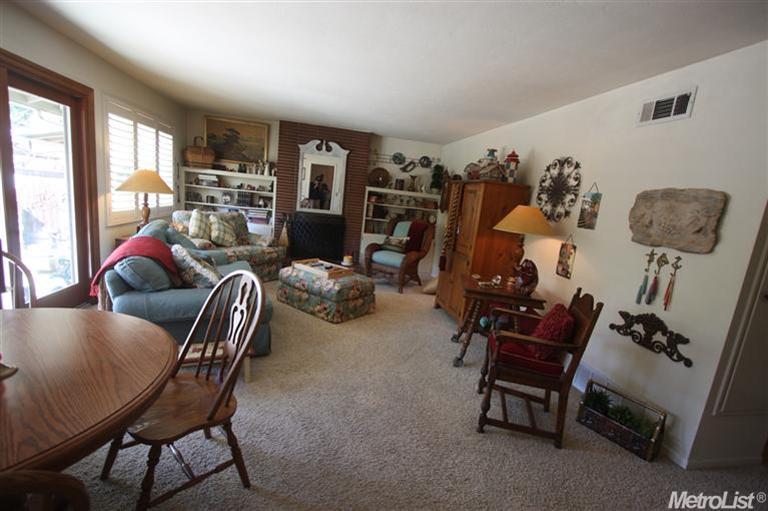 1006 Thoreau Ct, Modesto, CA 95350 photo 2