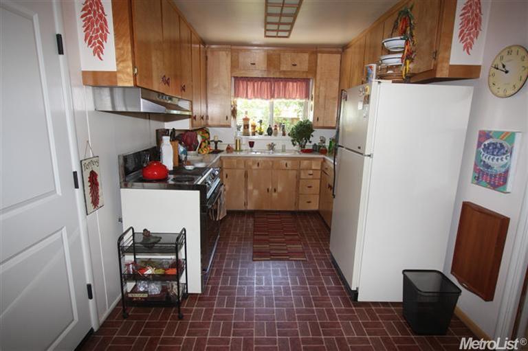 1006 Thoreau Ct, Modesto, CA 95350 photo 4