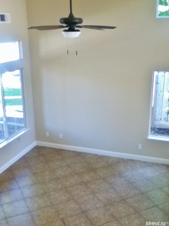 938 Ruess Rd, Ripon, CA 95366 photo 9