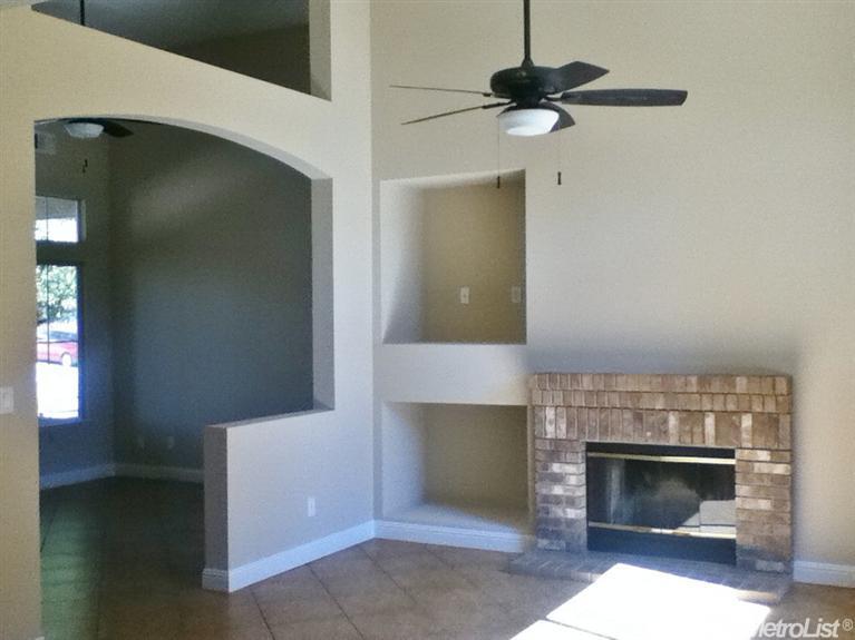 938 Ruess Rd, Ripon, CA 95366 photo 5