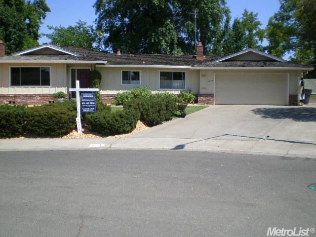 2736 Leoleta Way, Carmichael, CA 95608 photo 1