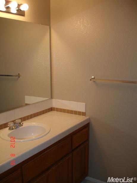 1225 Brentwood Ave, Gustine, CA 95322 photo 8